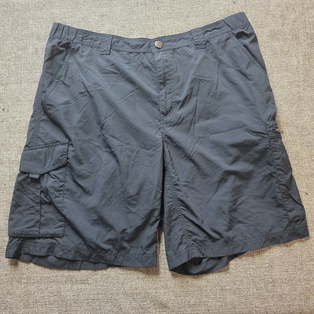 Columbia Omni-Shade Men's Navy Cargo Shorts – Regular Fit, UV Sun Protection 38